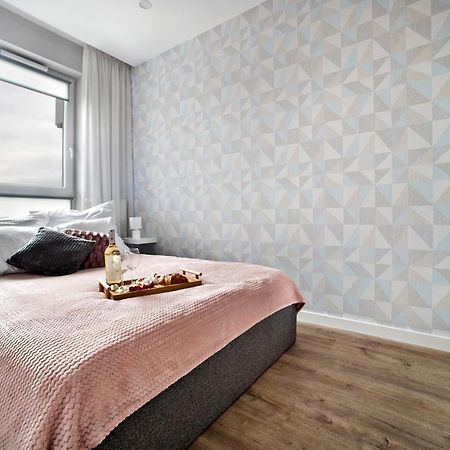 Komputerowa Serviced Apartments By P&O Warszawa Eksteriør billede