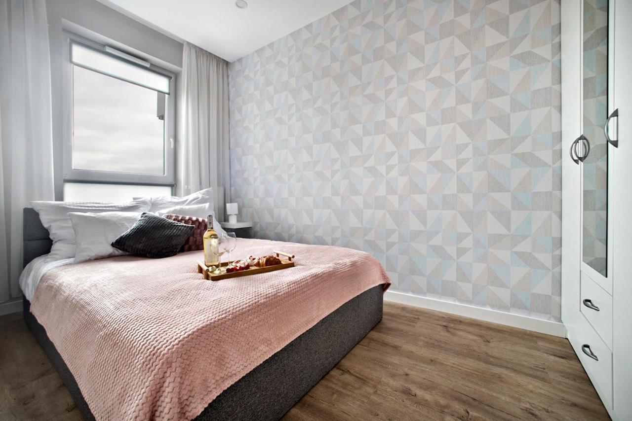 Komputerowa Serviced Apartments By P&O Warszawa Eksteriør billede