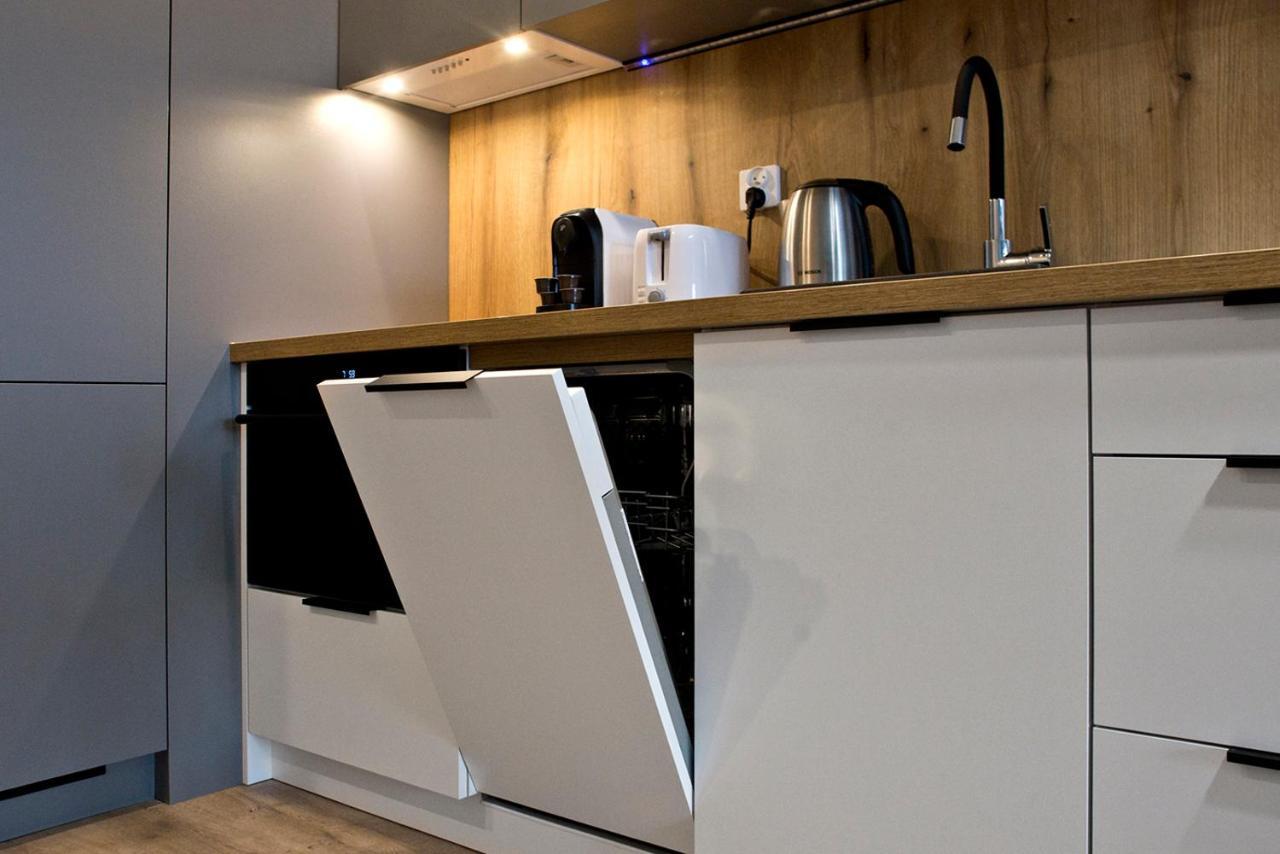 Komputerowa Serviced Apartments By P&O Warszawa Eksteriør billede